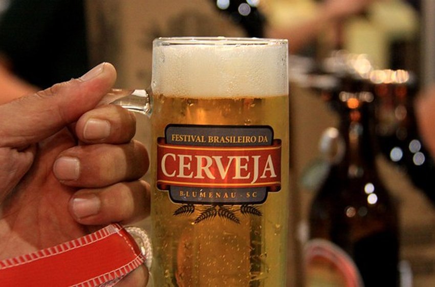 Prefeitura de Blumenau consegue liminar para evitar uso das marcas "Festival Brasileiro da Cerveja" e "Concurso Brasileiro de Cervejas"