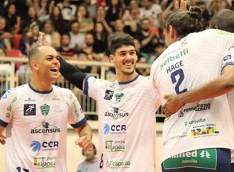 Título inédito: Joinville supera Blumenau e é campeão catarinense de vôlei masculino